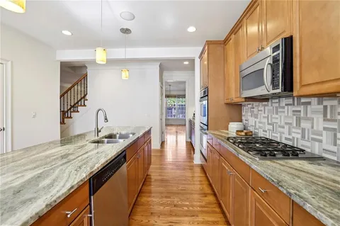 $739,900 | 196 Mystic Court, Atlanta, GA 30342