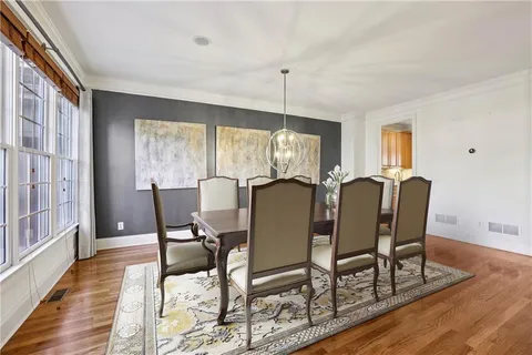 $739,900 | 196 Mystic Court, Atlanta, GA 30342