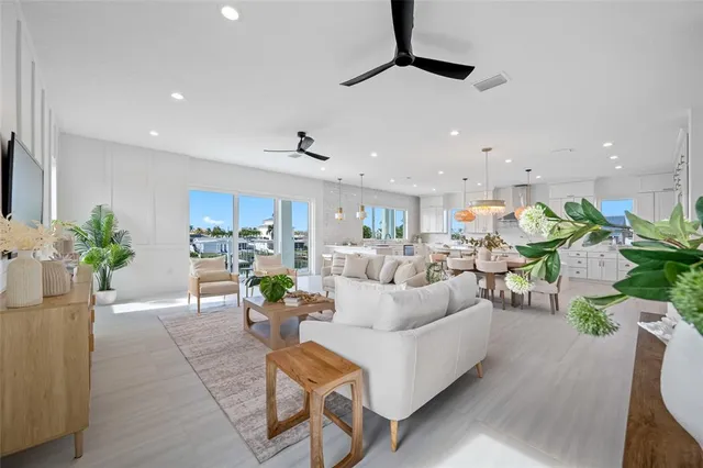 $3,699,000 | 534 Crystal Drive, Madeira Beach, FL 33708