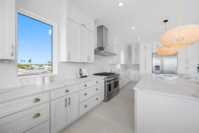 $3,699,000 | 534 Crystal Drive, Madeira Beach, FL 33708