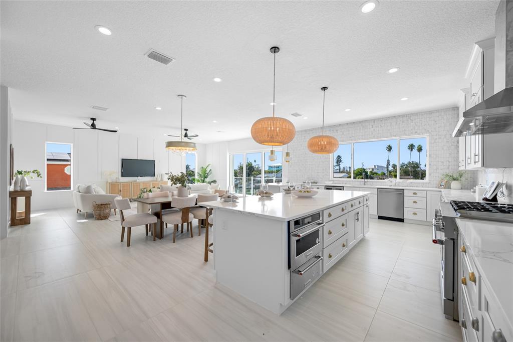 534 Crystal Drive Madeira Beach, FL 33708 - Photo 26 of 89