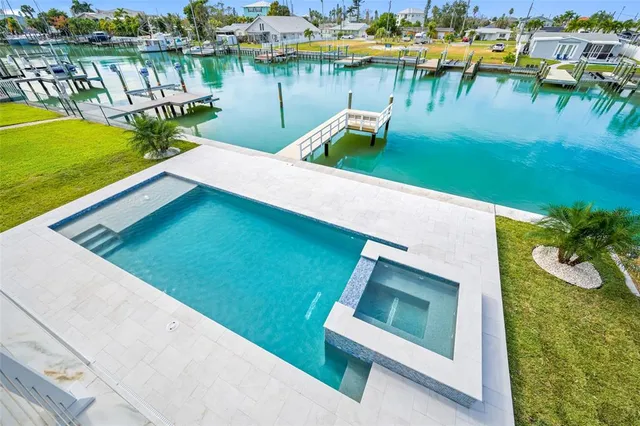 $3,699,000 | 534 Crystal Drive, Madeira Beach, FL 33708