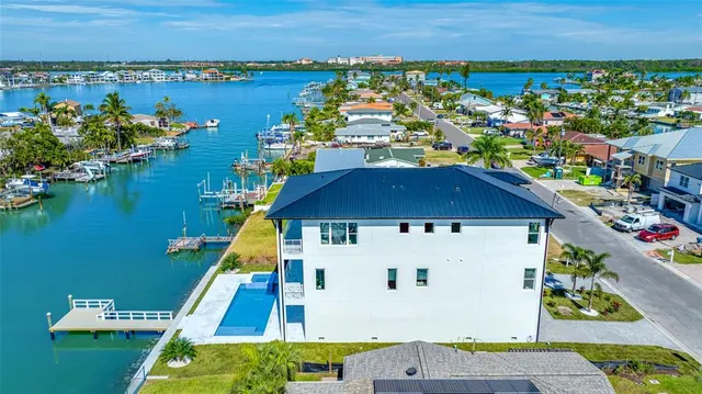 $3,699,000 | 534 Crystal Drive, Madeira Beach, FL 33708