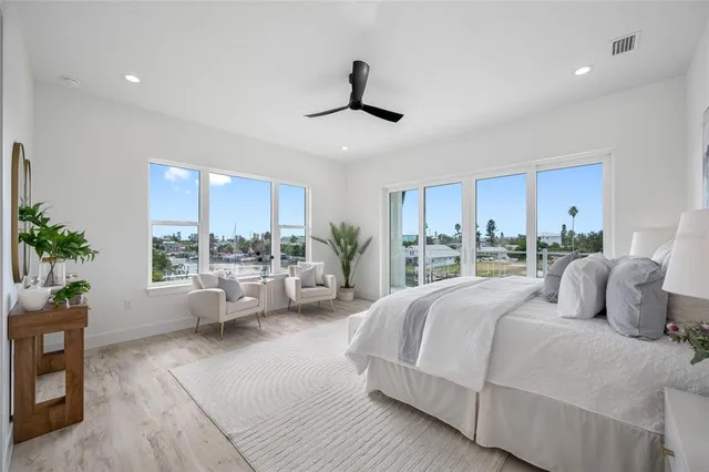 $3,699,000 | 534 Crystal Drive, Madeira Beach, FL 33708