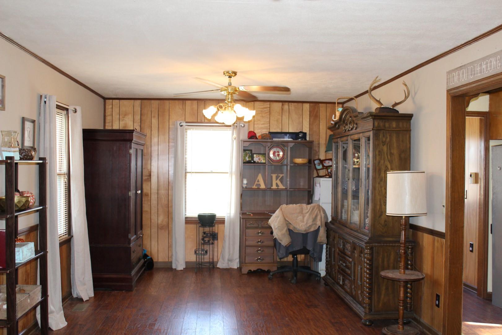 7021 Burnt Knob Road Murfreesboro, TN 37129 - Photo 5 of 29 Dining area