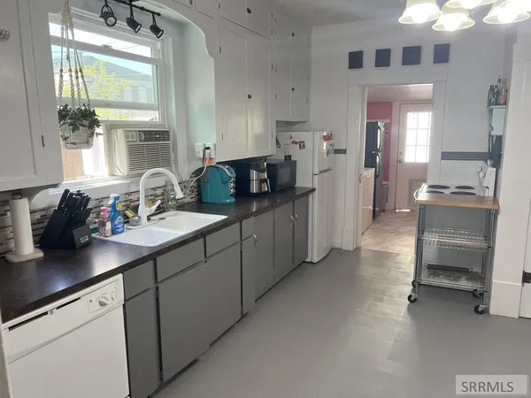 $239,900 | 1220 North Garfield Avenue, Pocatello, ID 83204
