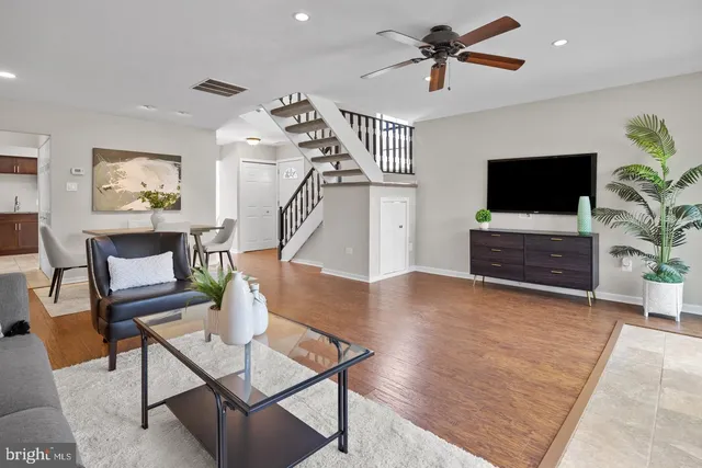 $3,000 | 1520 Russett Drive, Warminster, PA 18974