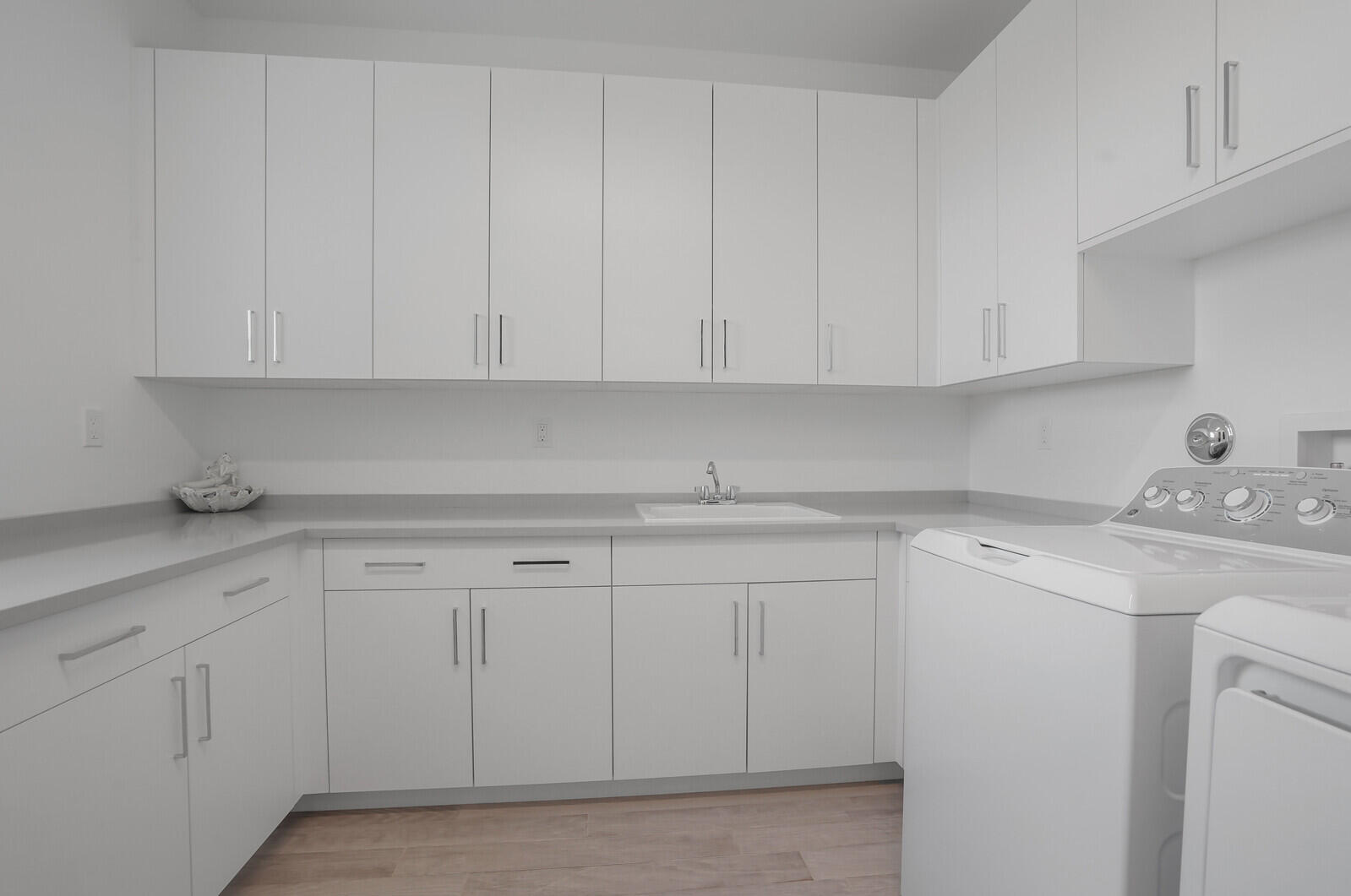 8611 Dearborn River Way Boca Raton, FL 33496 - Photo 66 of 109 LAUNDRY ROOM