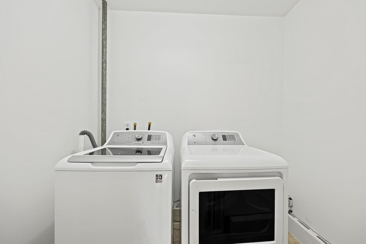 3517 Brecknock Street Durham, NC 27705 - Photo 14 of 38 a utility room with dryer and washer