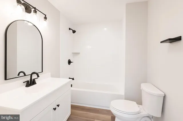 $320,000 | 687 Fairview Avenue, Hammonton, NJ 08037