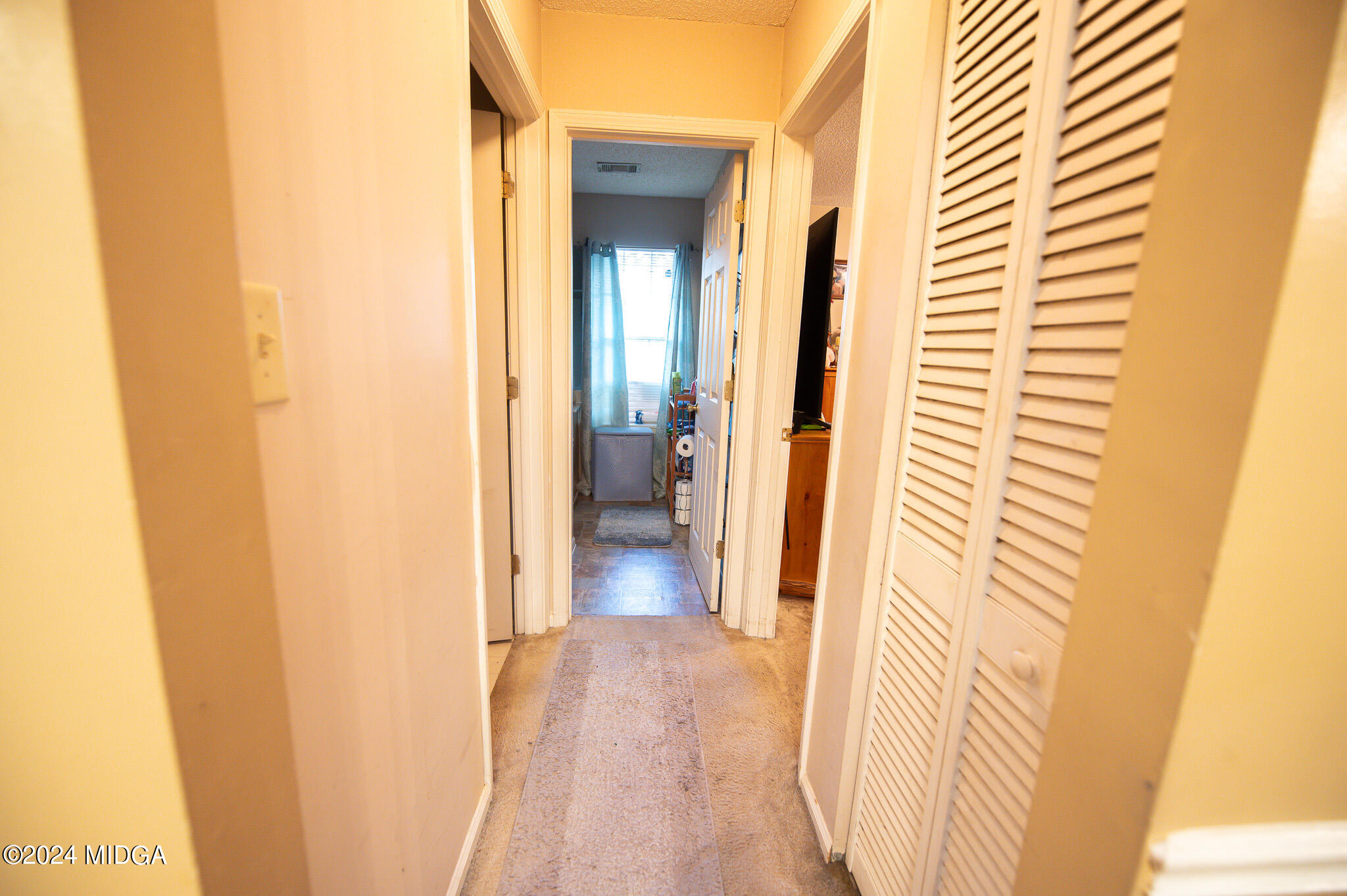 916 Ridge Crest Court Macon, GA 31204 - Photo 11 of 15 hallway