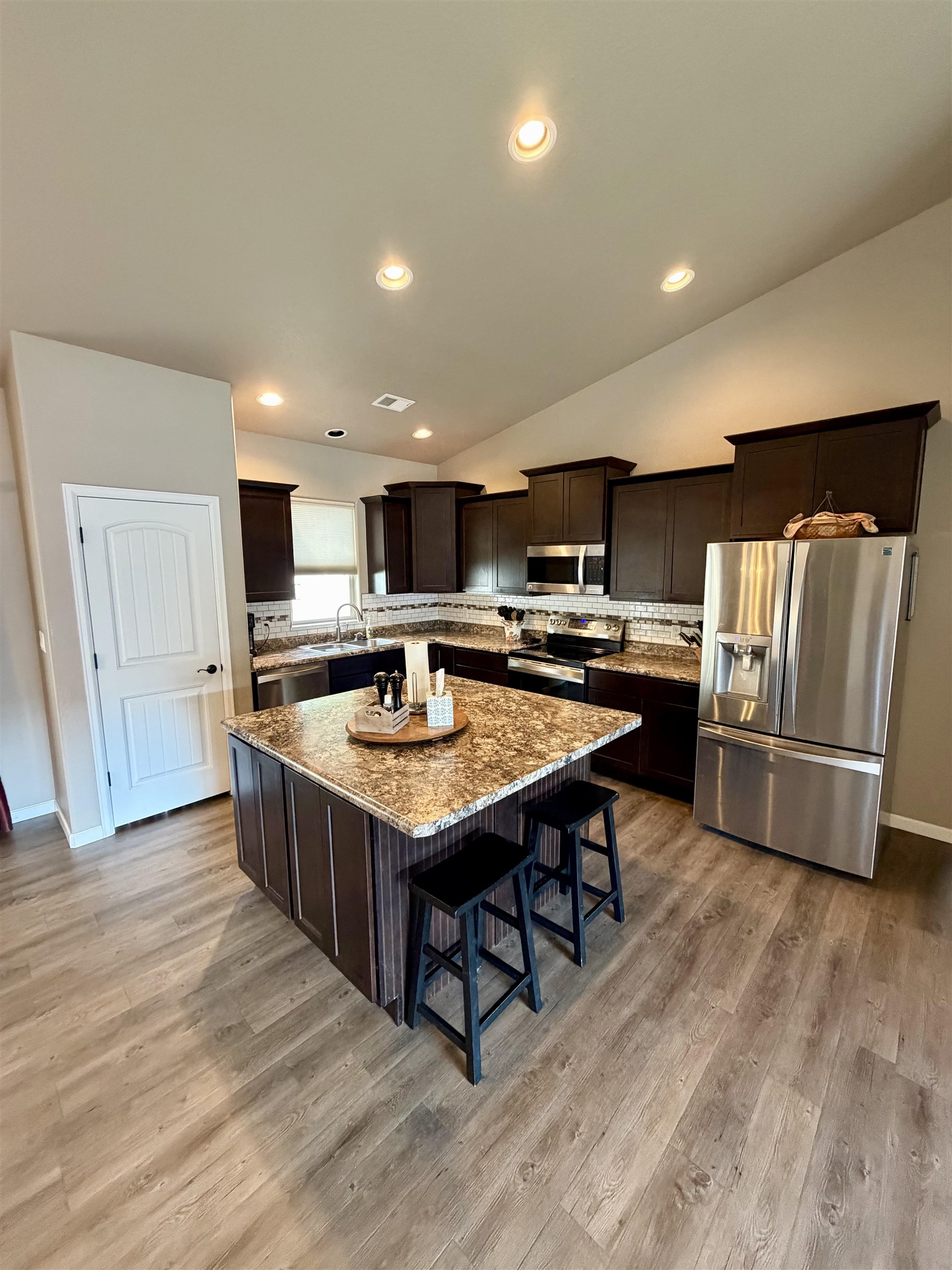 634 Huntington Road Grand Junction, CO 81504 - Photo 7 of 17