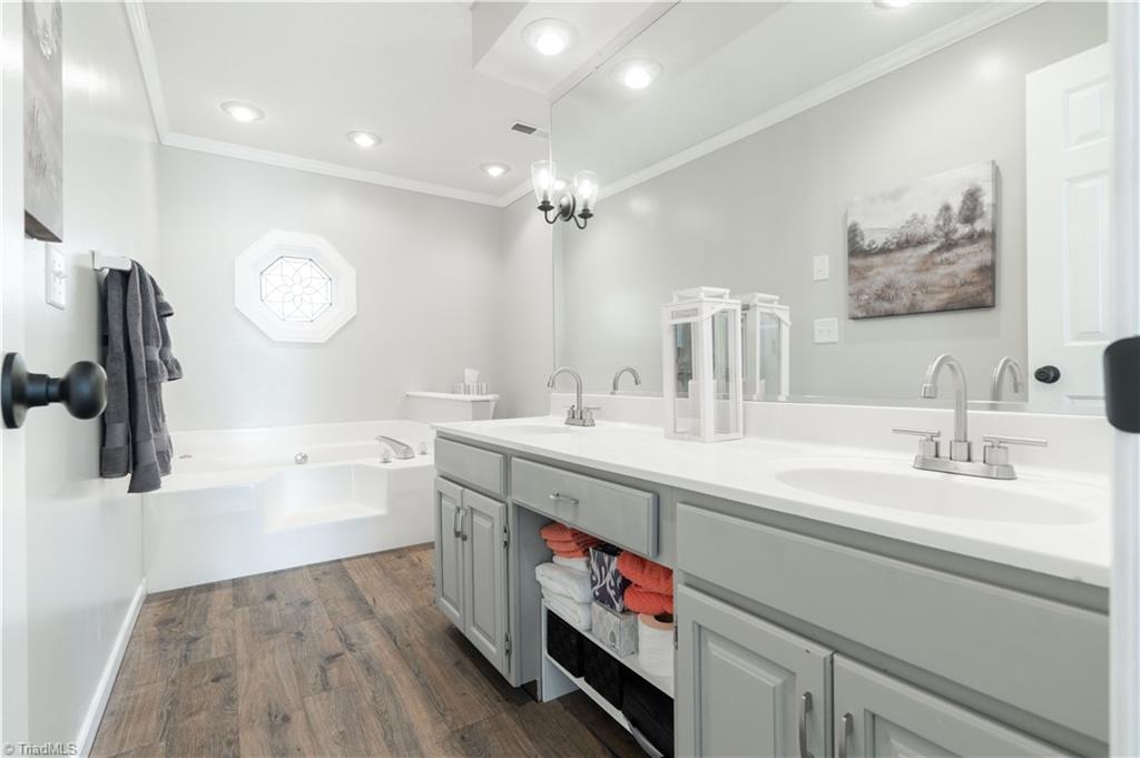 5437 Kingsbridge Road Winston-Salem, NC 27103 - Photo 36 of 50 Gallery Image 36