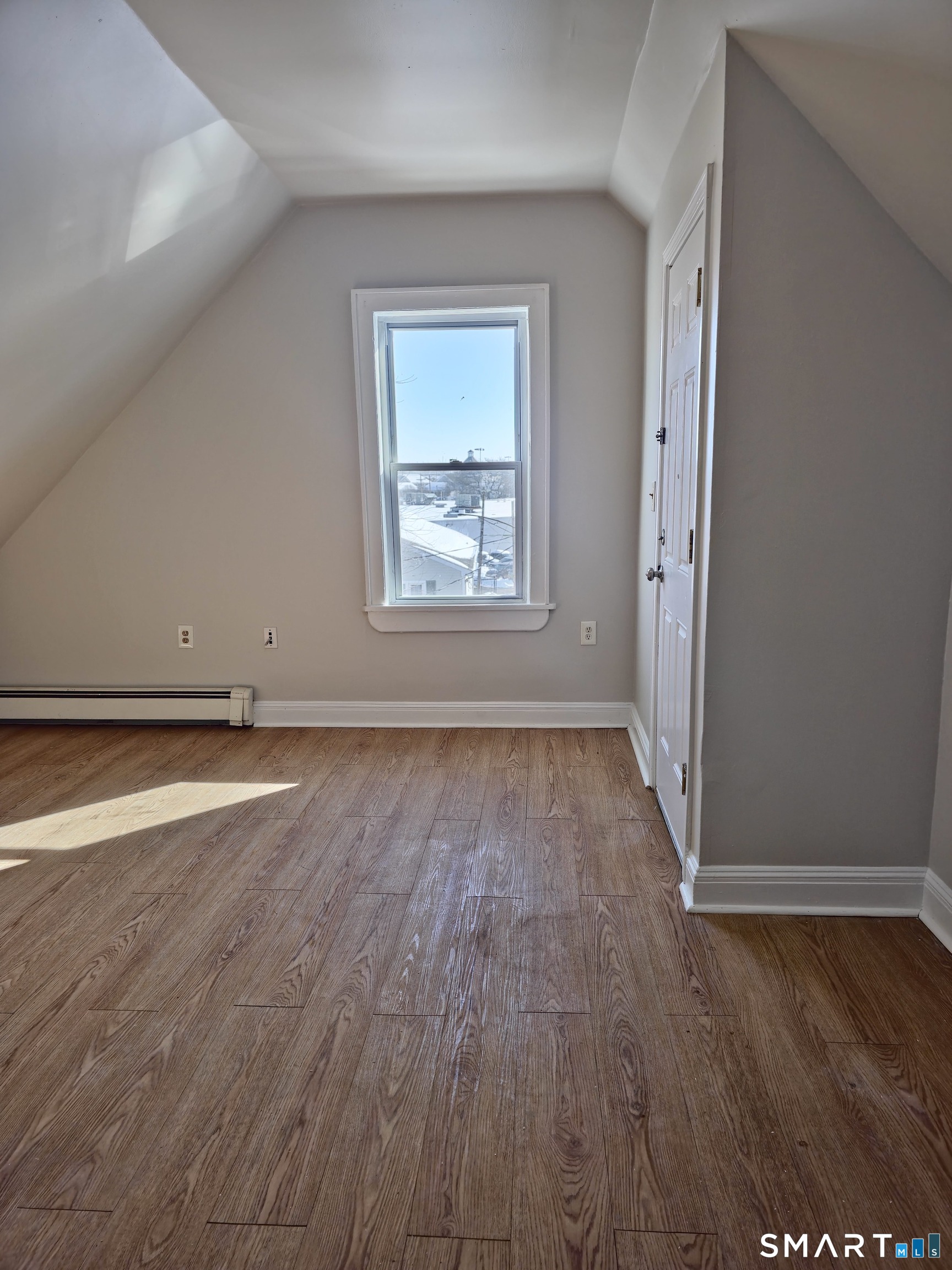 233 Monroe Street, Unit 3 Bridgeport, CT 06605 - Photo 3 of 9