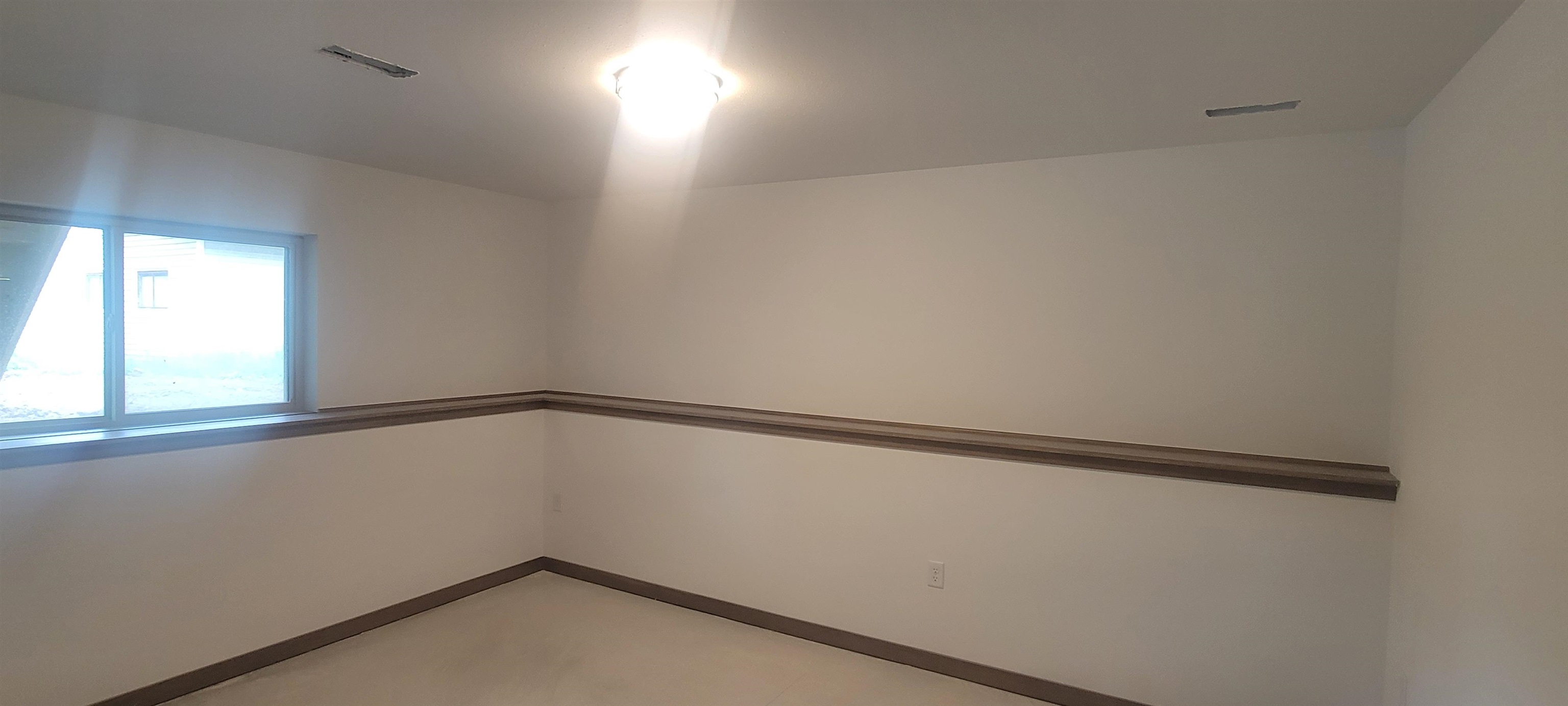 148 Shaw Baraboo, WI 53913 - Photo 10 of 11