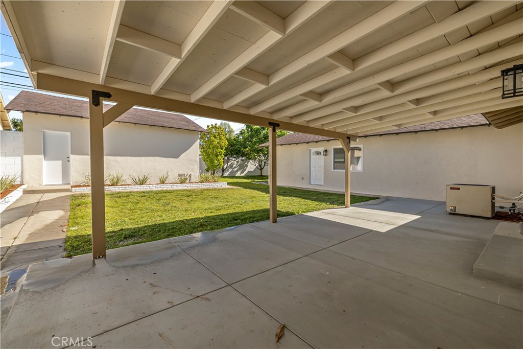 16931 Rinaldi Street Granada Hills, CA 91344 - Photo 12 of 47