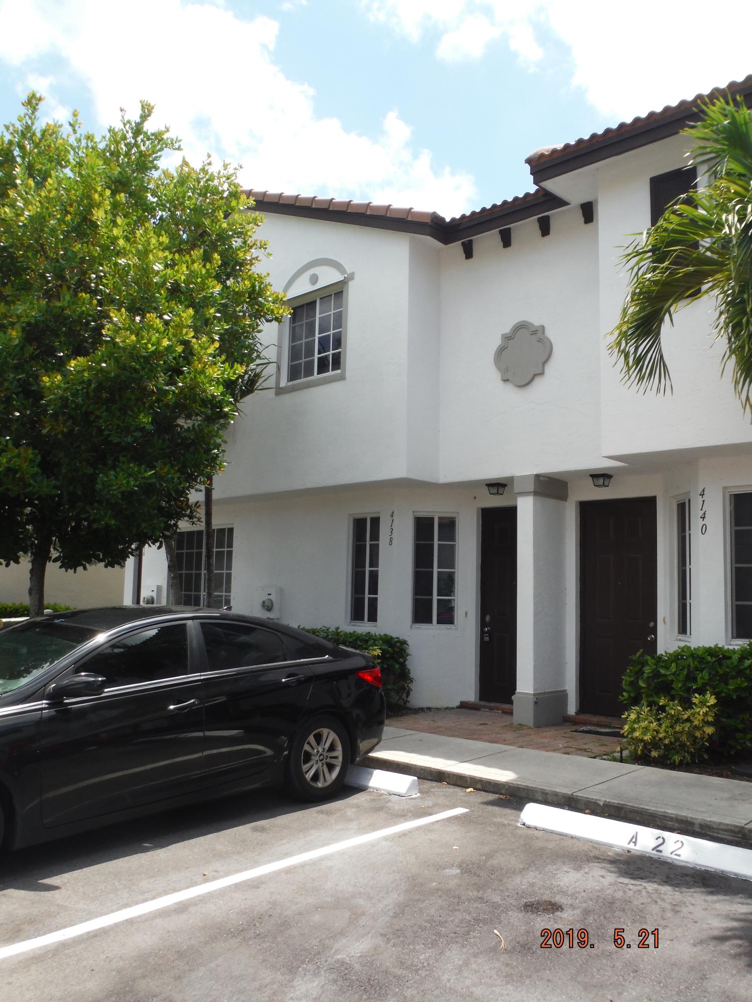 4138 Napoli Lake Drive Riviera Beach, FL 33410 - Photo 2 of 31 DSCF7772