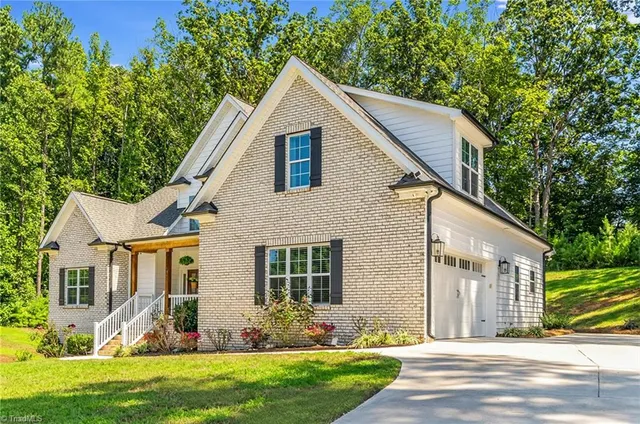 $669,900 | 195 Canyon Road, Mocksville, NC 27028