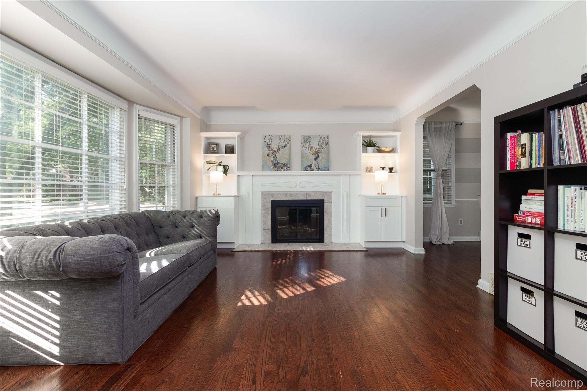 2914 Bamlet Road Royal Oak, MI 48073 - Photo 3 of 21 IMG_0767-Edit.jpg