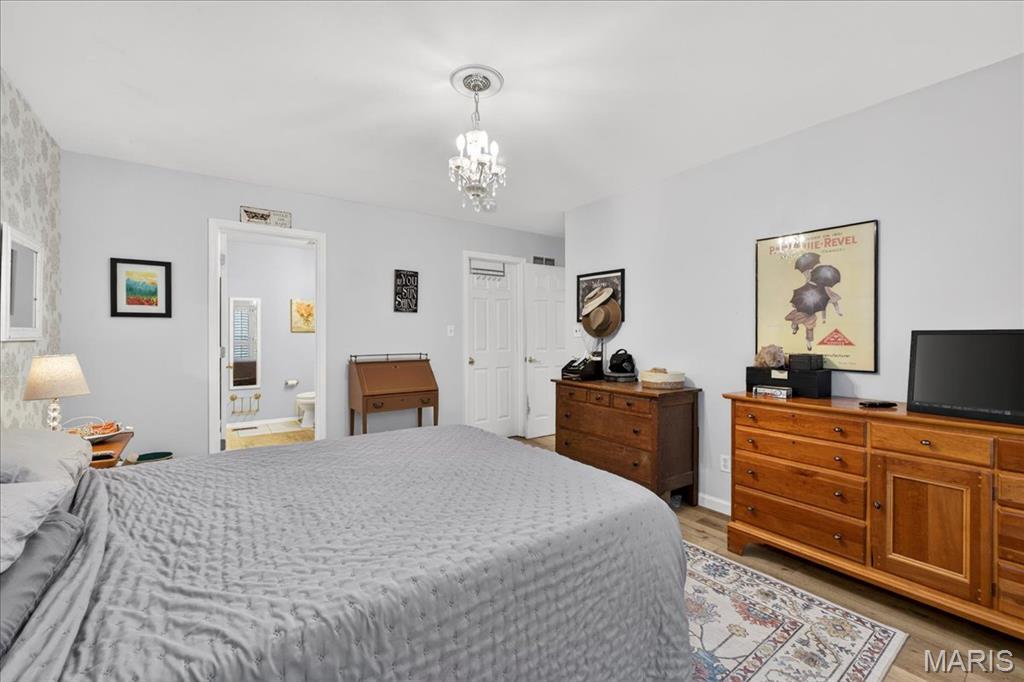 800 Whispering Village Circle Ballwin, MO 63021 - Photo 17 of 35