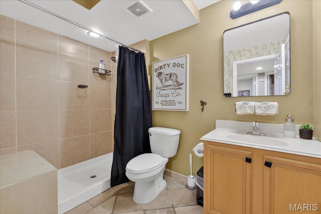 800 Whispering Village Circle Ballwin, MO 63021 - Photo 28 of 35