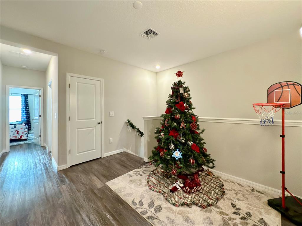 8057 Rolling Shell Trail Wesley Chapel, FL 33545 - Photo 36 of 84