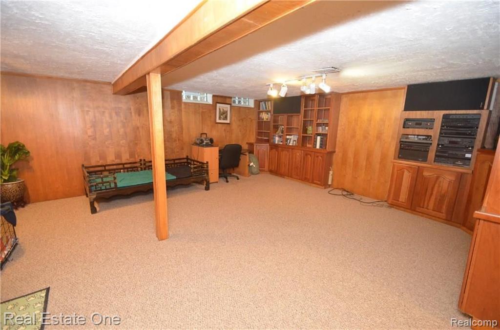 1007 Hidden Lane Rochester Hills, MI 48309 - Photo 46 of 61