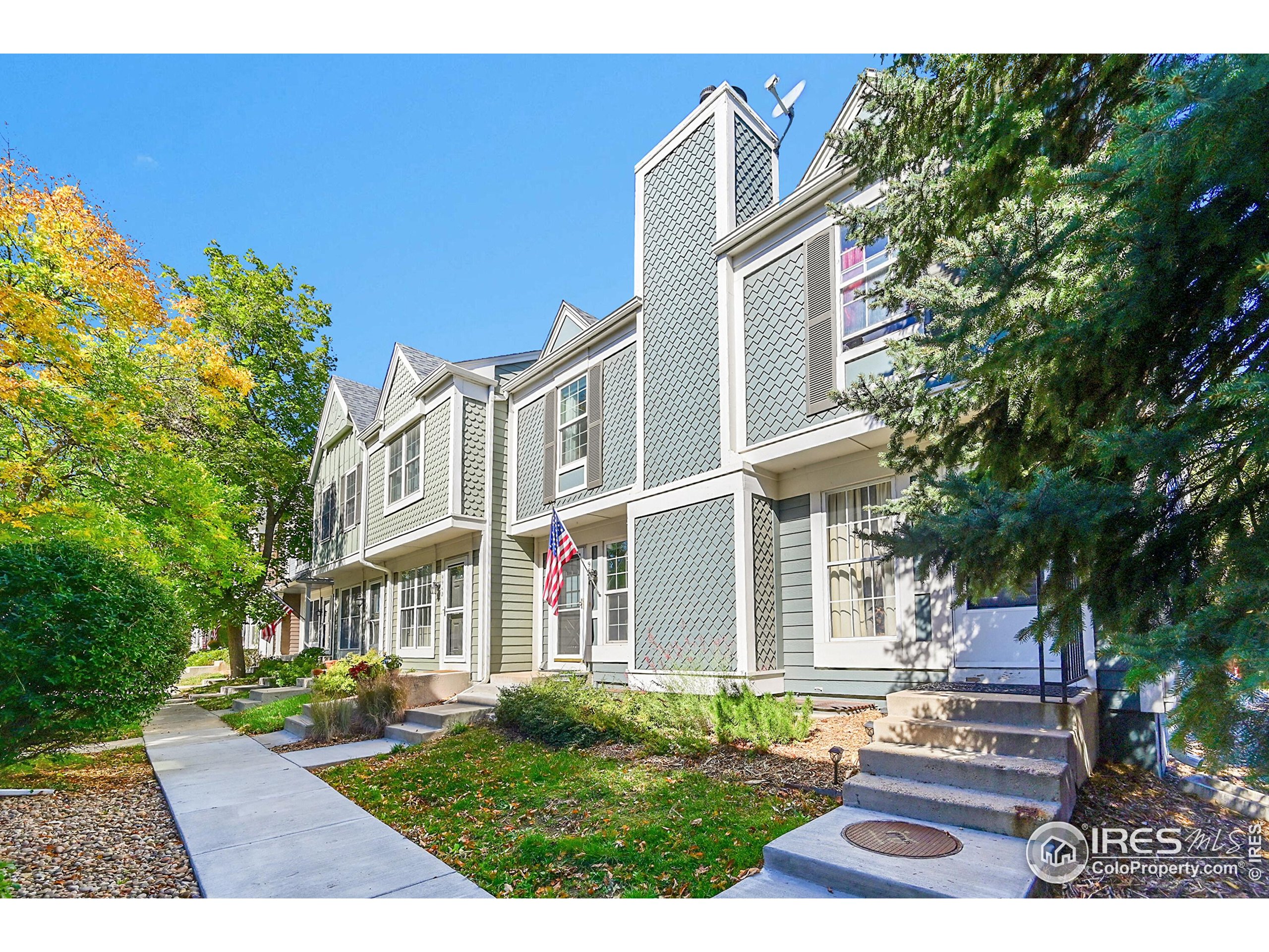 998 Milo Circle, Unit A Lafayette, CO 80026 - Photo 3 of 32