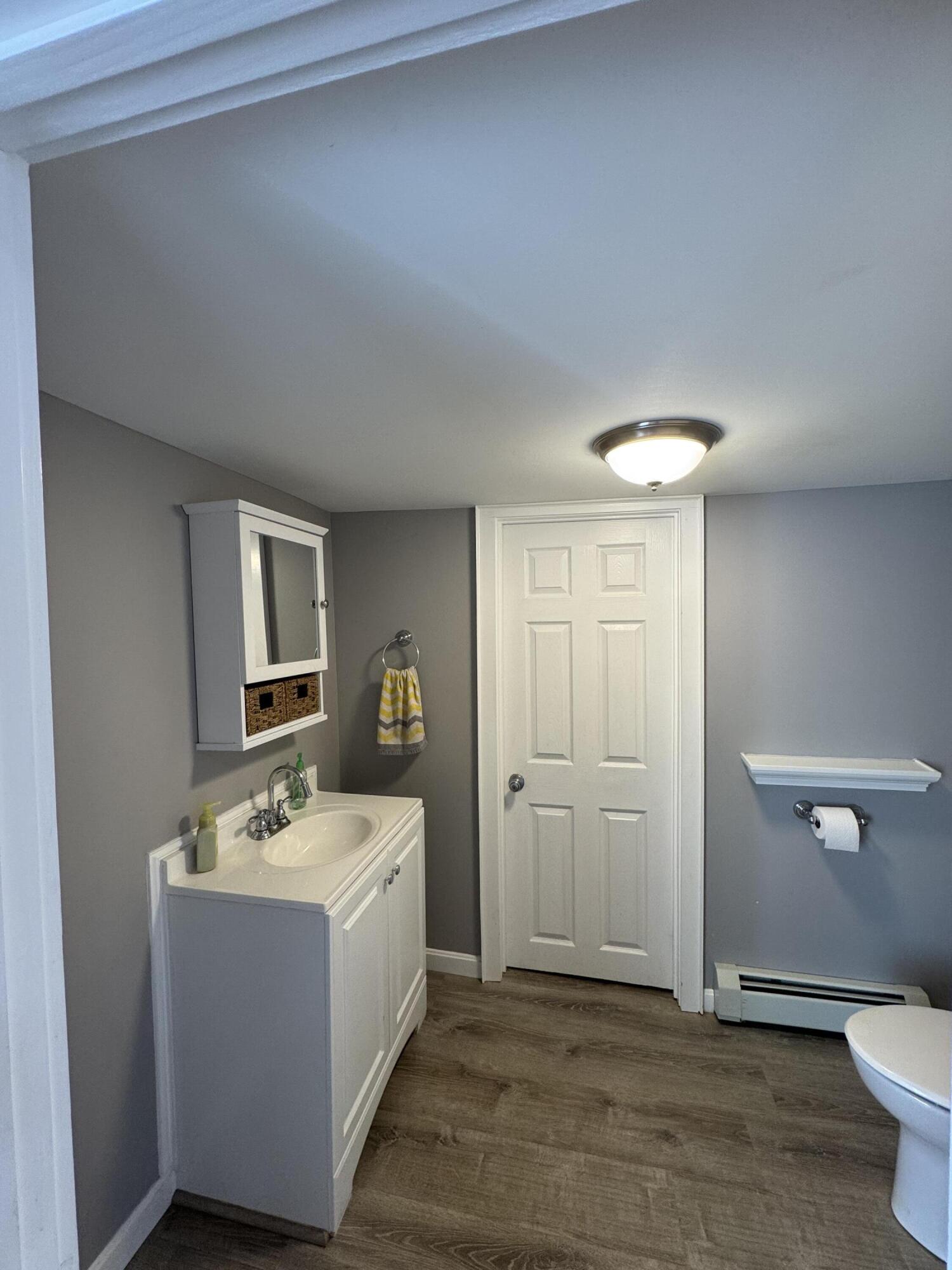 103 Hubbard Road Berwick, ME 03901 - Photo 7 of 57 IMG_2688