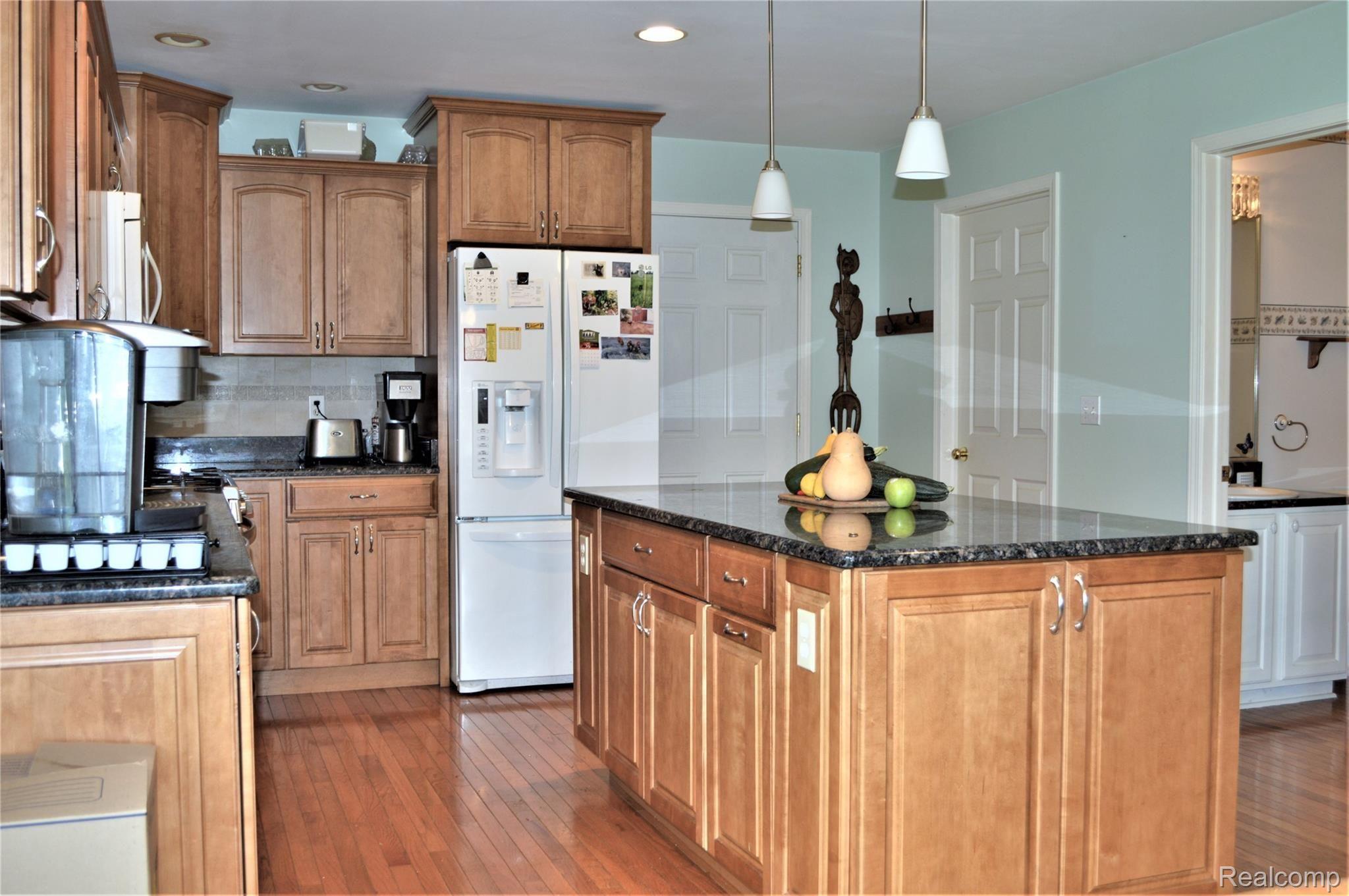 8135 Duffield Road Gaines, MI 48436 - Photo 9 of 41 DSC_0054 (2).JPG