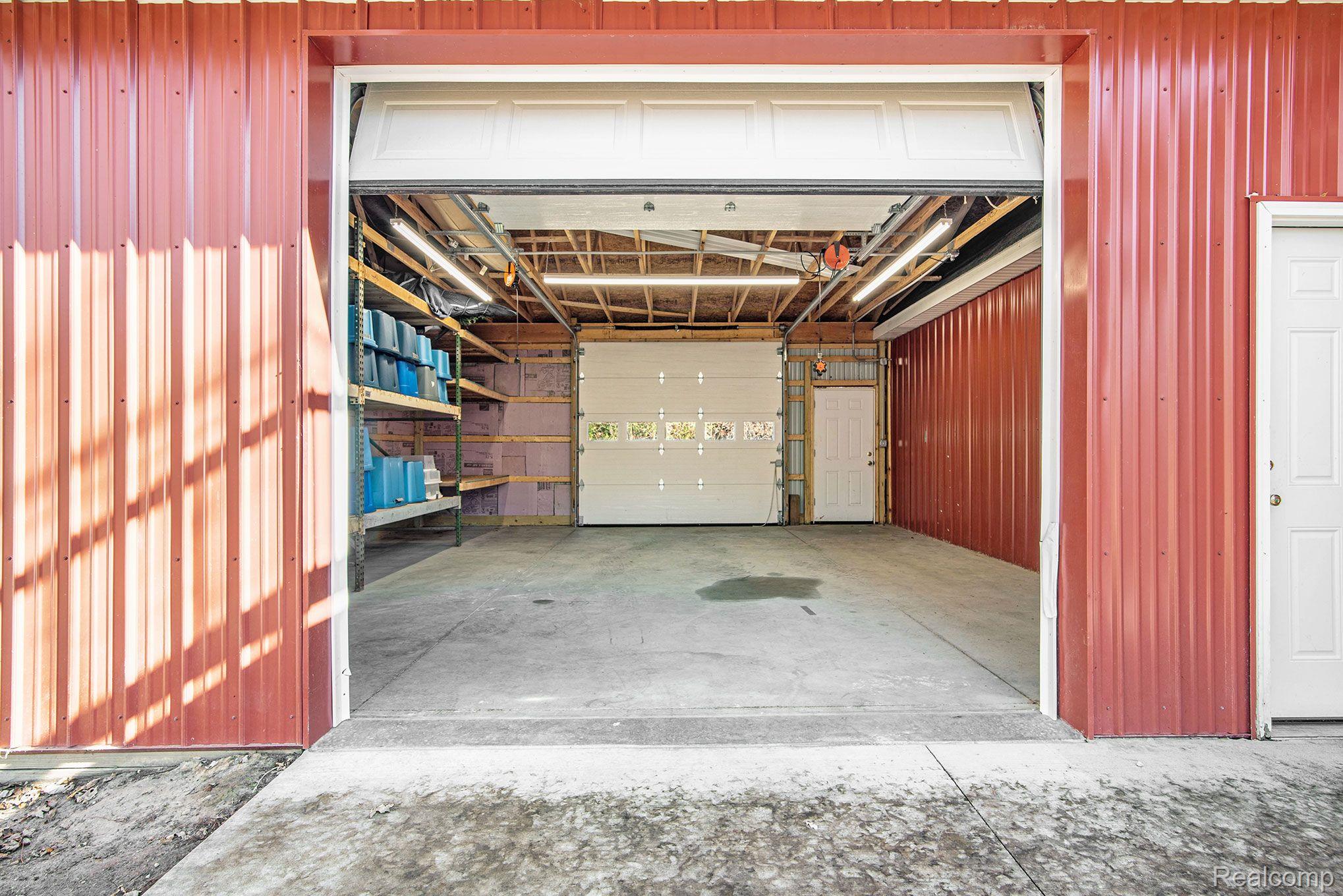 5644 Brigham Road Goodrich, MI 48438 - Photo 43 of 63 Drive through