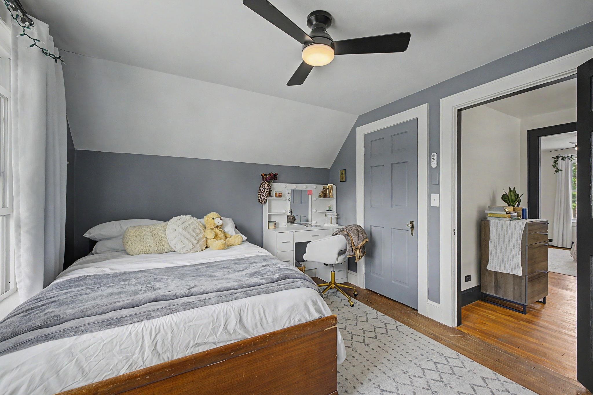 171 Kenney Street Manchester, NH 03103 - Photo 38 of 60