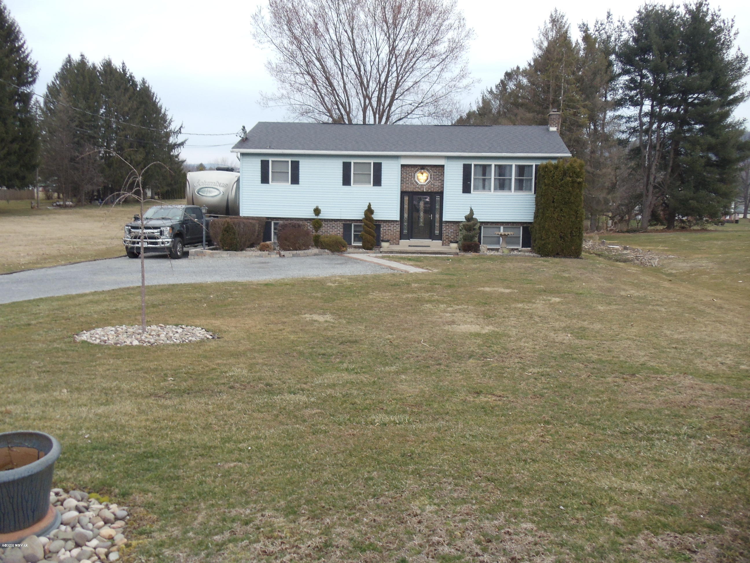 2232 Division Road Williamsport, PA 17701 - Photo 3 of 36 Gallery Image 3
