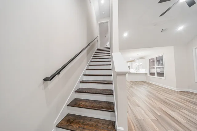 a view of empty room