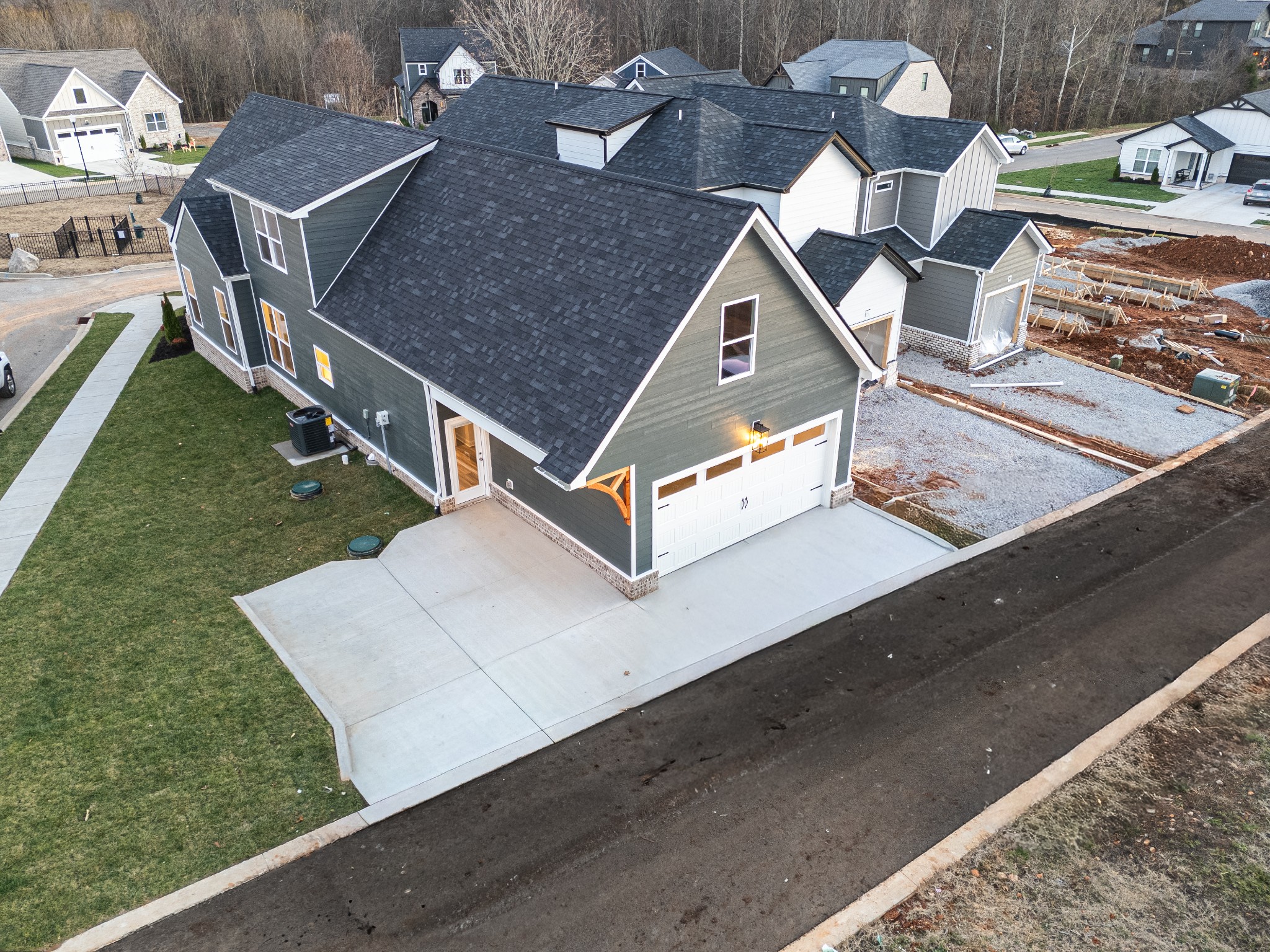 110 Gower Street Pleasant View, TN 37146 - Photo 4 of 32 a living room with furniture