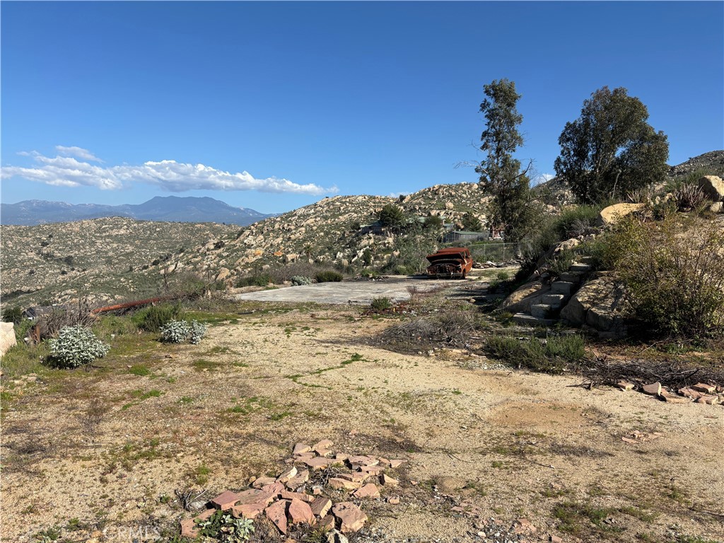 41300 Polly Butte Road Hemet, CA 92544 - Photo 21 of 31