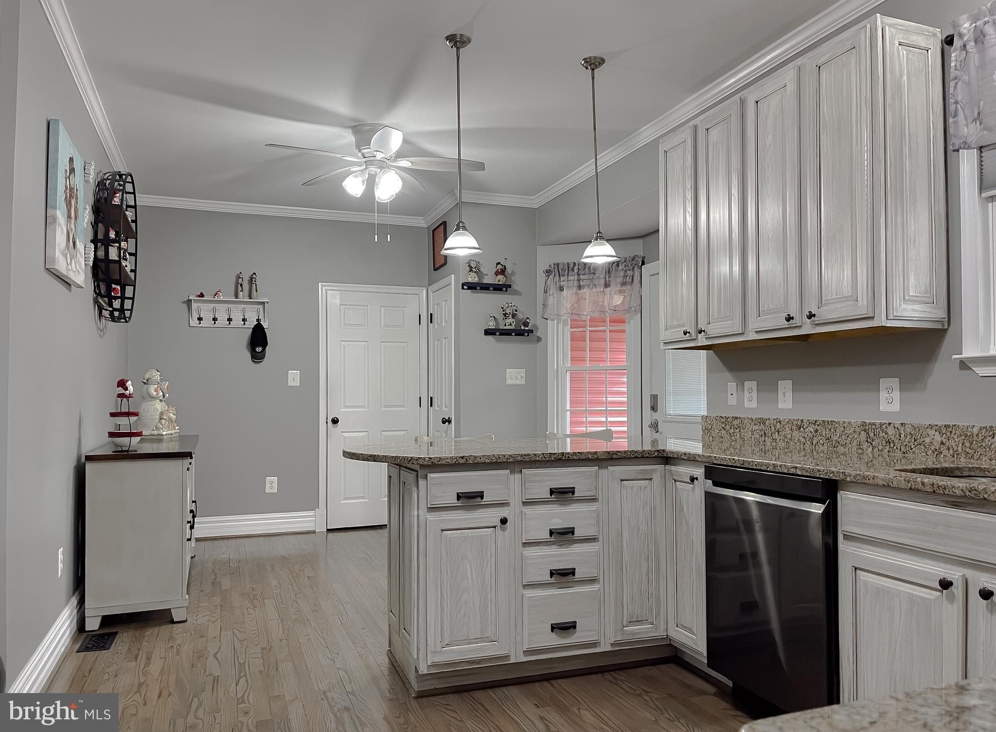 400 Adelina Road Prince Frederick, MD 20678 - Photo 13 of 65 Main Kitchen