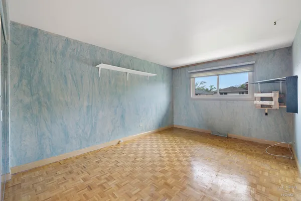 $499,000 | 538 Westmere Road, Des Plaines, IL 60016
