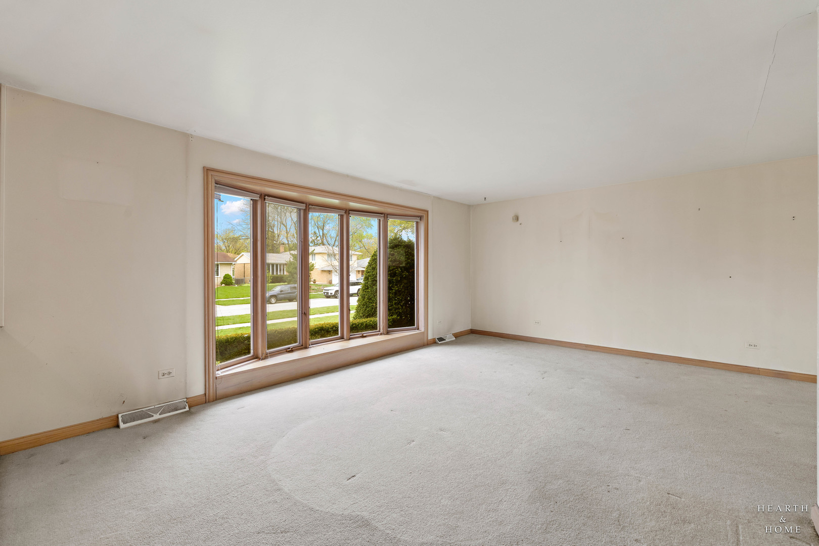 538 Westmere Road Des Plaines, IL 60016 - Photo 4 of 34