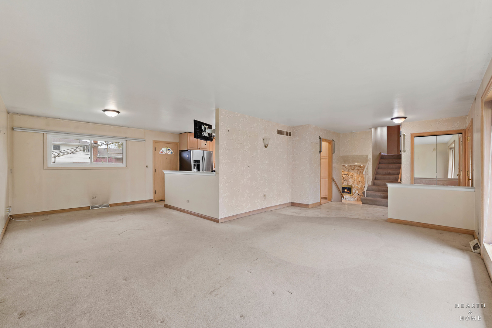 538 Westmere Road Des Plaines, IL 60016 - Photo 5 of 34