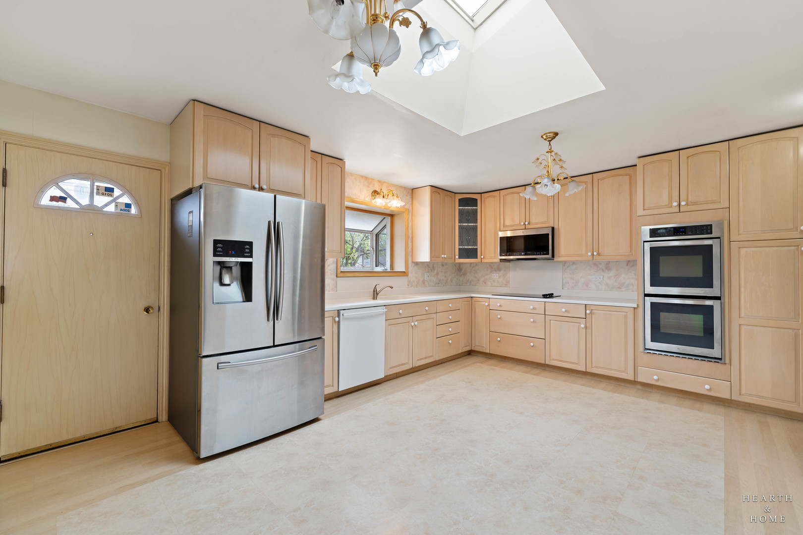 538 Westmere Road Des Plaines, IL 60016 - Photo 8 of 34