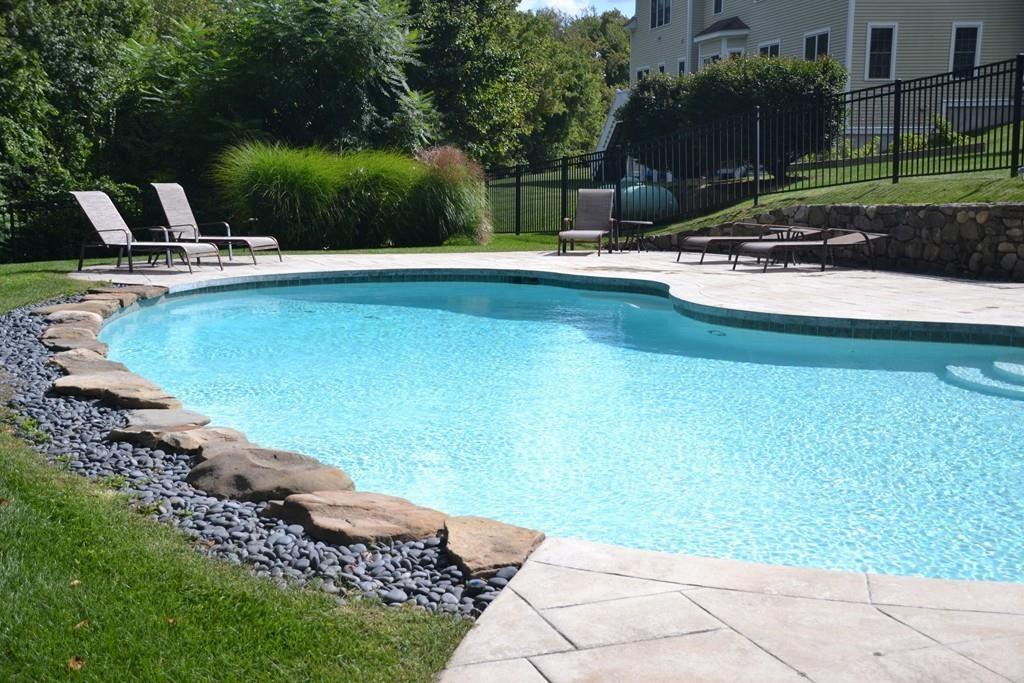 143 Carter Field Road North Andover, MA 01845 - Photo 38 of 40 Gallery Image 38