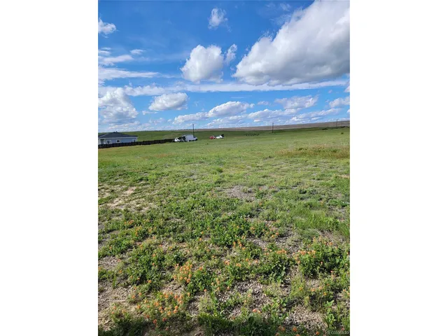 $70,000 | 5 11th` Way, Deer Trail, CO 80105