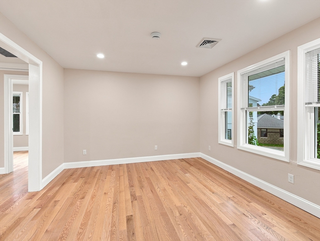 114 Payson Road, Unit 2 Belmont, MA 02478 - Photo 12 of 38 Gallery Image 12