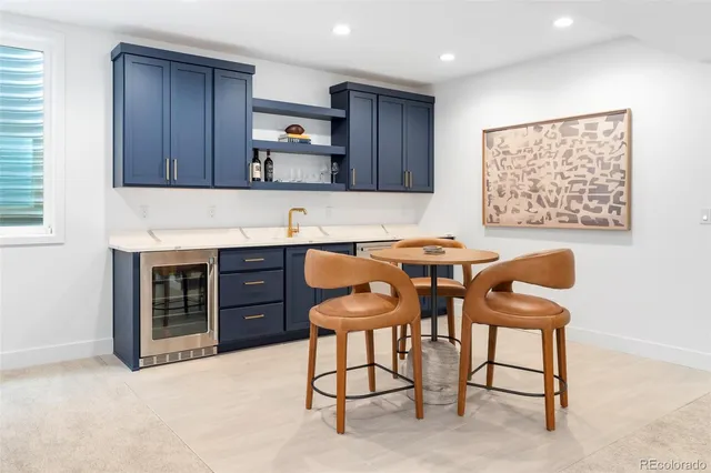 $7,990 | 909 Madison Street, Denver, CO 80206