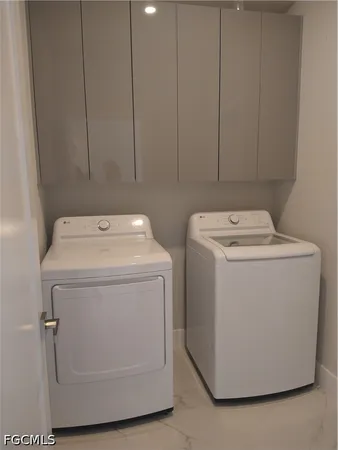 $2,200 | 715 Long Island Street East, Lehigh Acres, FL 33974