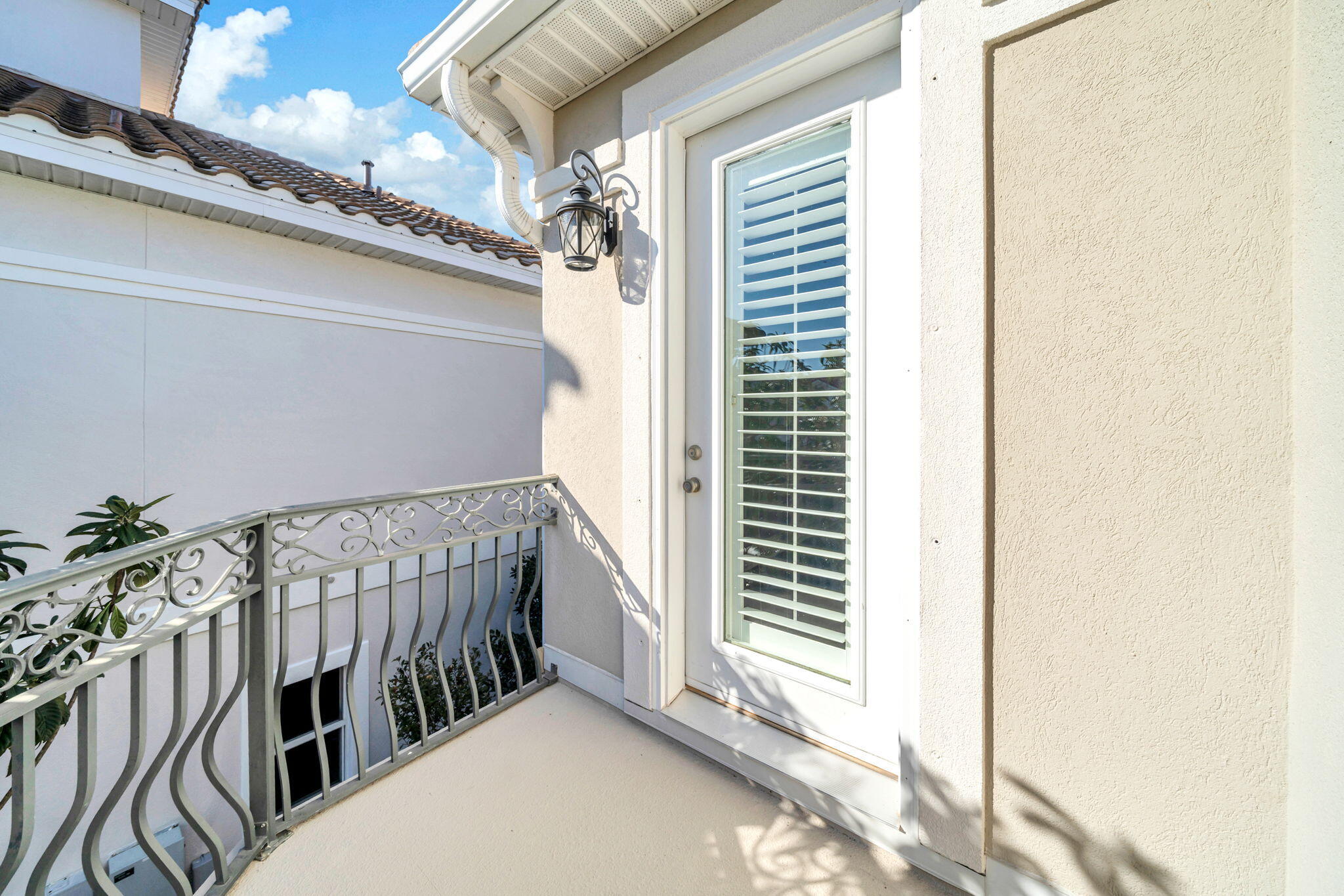 276 Calusa Boulevard Destin, FL 32541 - Photo 22 of 33 Guest Room 3 Balcony