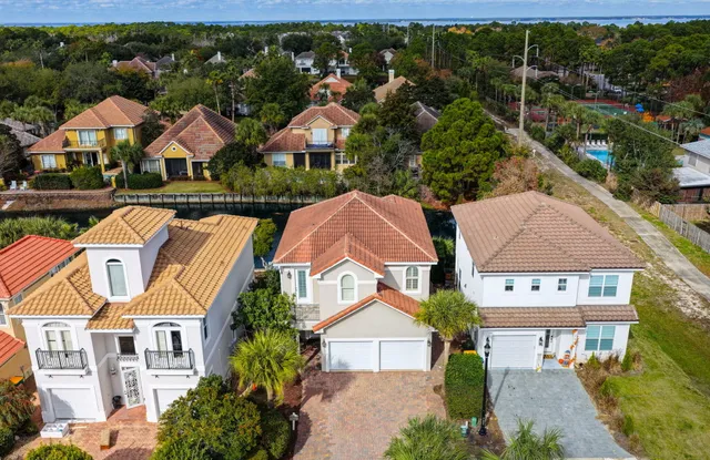 $729,900 | 276 Calusa Boulevard, Destin, FL 32541