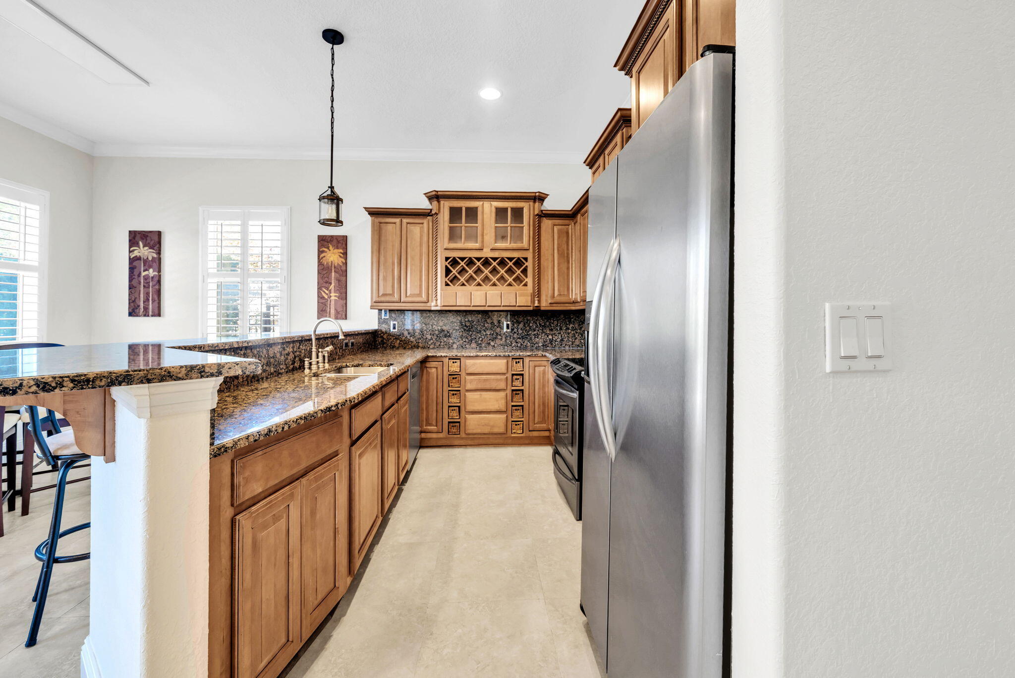 276 Calusa Boulevard Destin, FL 32541 - Photo 9 of 33 Kitchen/Bar