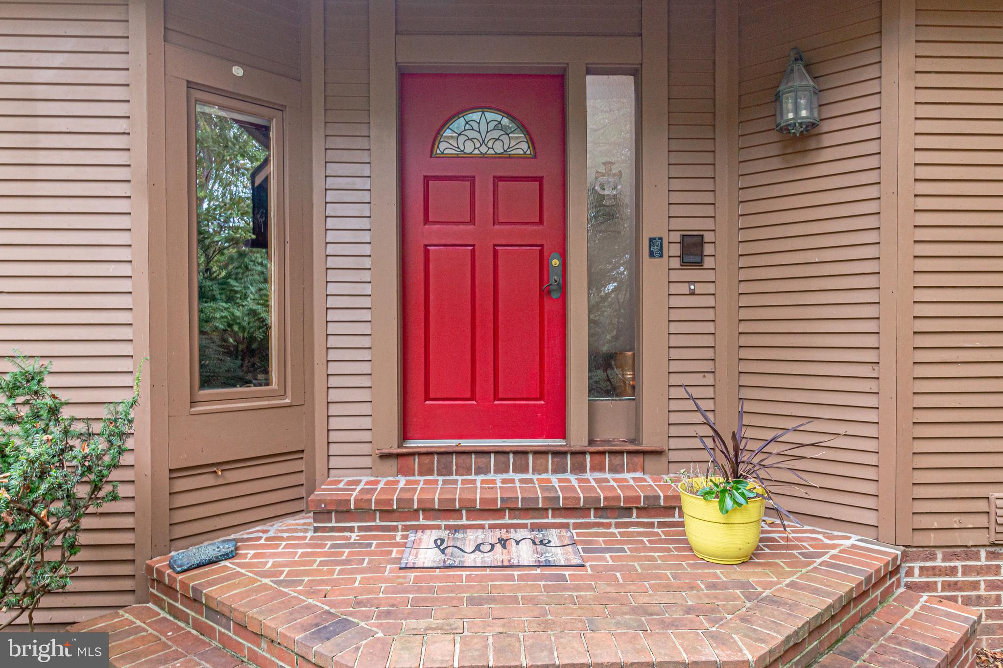 10505 Hunters Valley Road Vienna, VA 22181 - Photo 2 of 64 Gallery Image 2